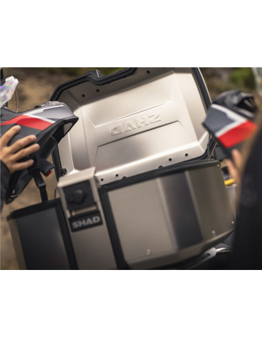 MALETA SHAD TERRA 55LT ALUMINIO