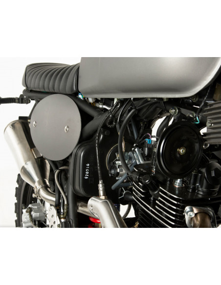 LEONART TRACKER 125 NEGRO