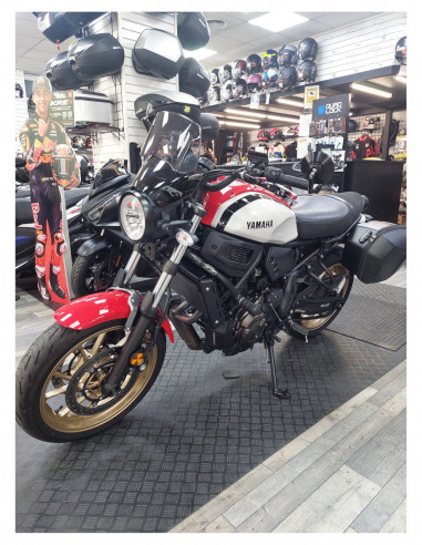 YAMAHA XSR 700 2022